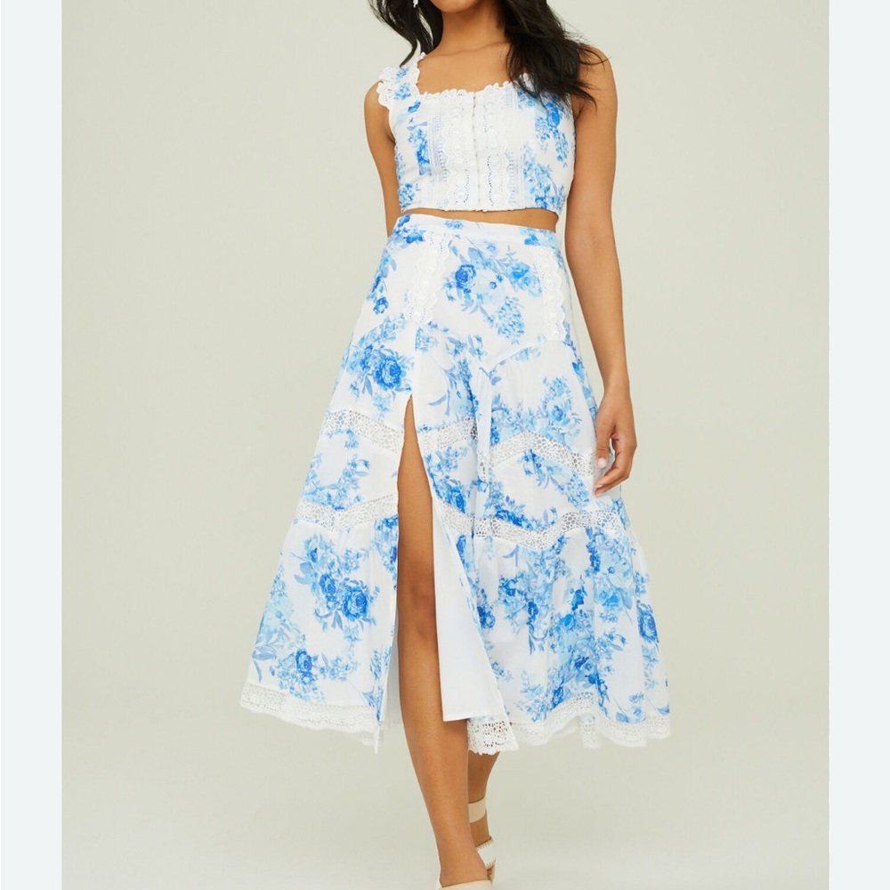 Floral Blue and White Two-Piece Set